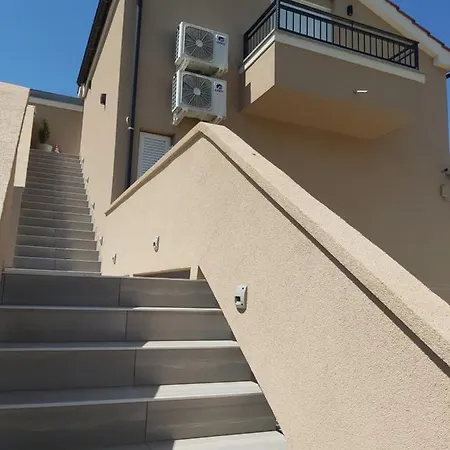 Apartament Vinko *